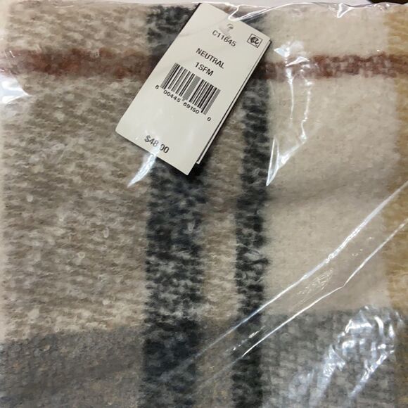 Womens Cejon Spacious Plaid Blanket Wrap - Picture 5 of 6